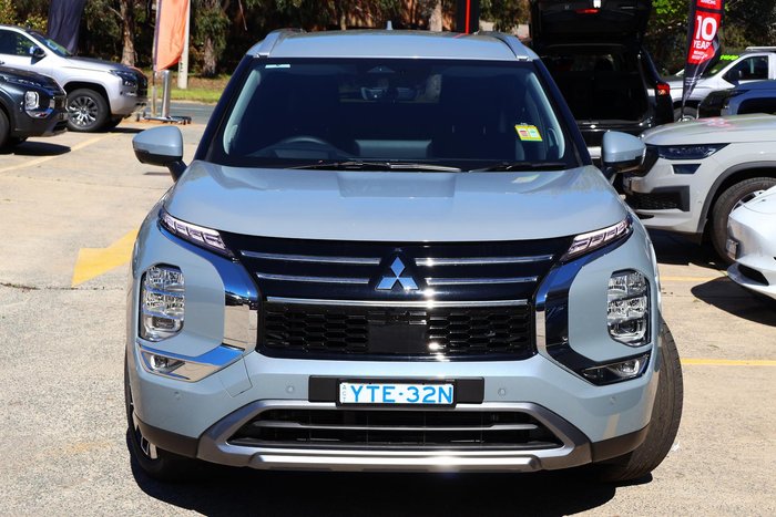 2025 Mitsubishi Outlander Aspire