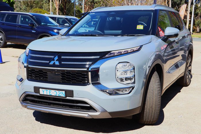 2025 Mitsubishi Outlander Aspire