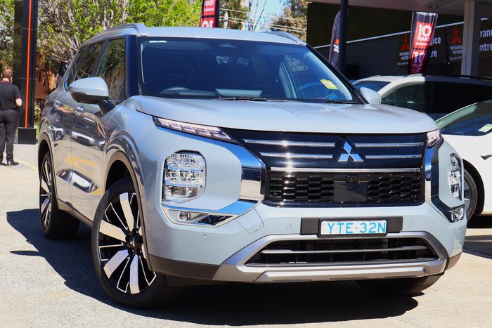 2025 Mitsubishi Outlander