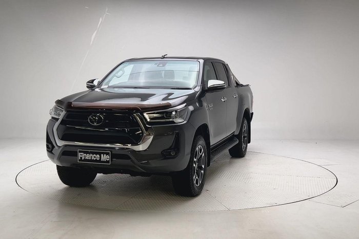 2020 Toyota Hilux SR5