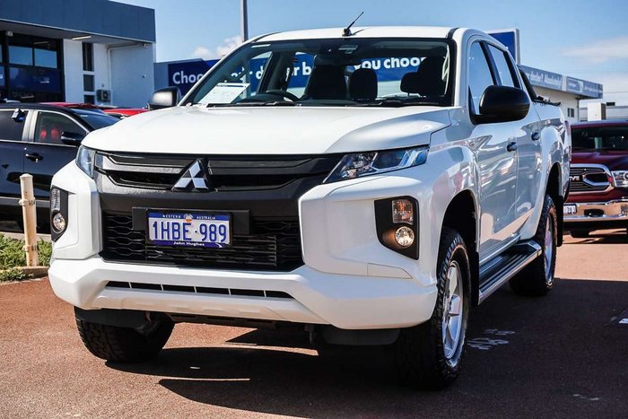 2019 Mitsubishi Triton GLX+