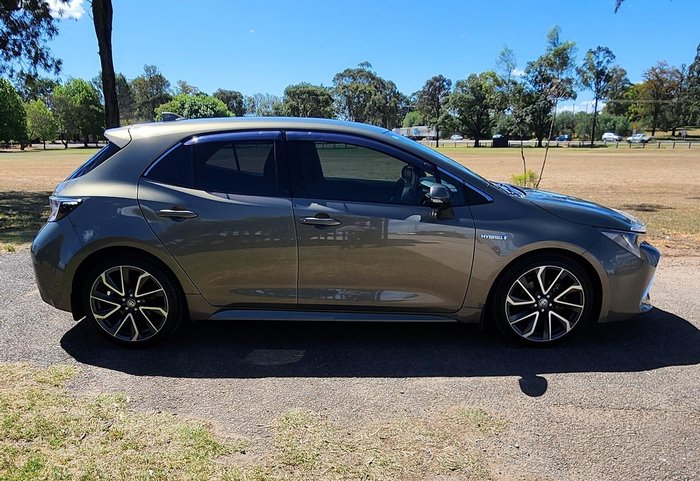 2018 Toyota Corolla ZR Hybrid
