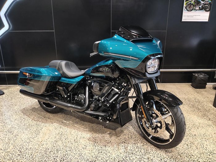 Harley-Davidson Street Glide 117 (FLHX) Touring