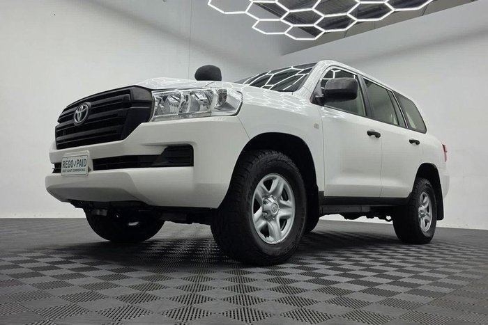 2017 Toyota Landcruiser