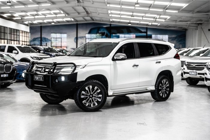 2022 Mitsubishi Pajero Sport