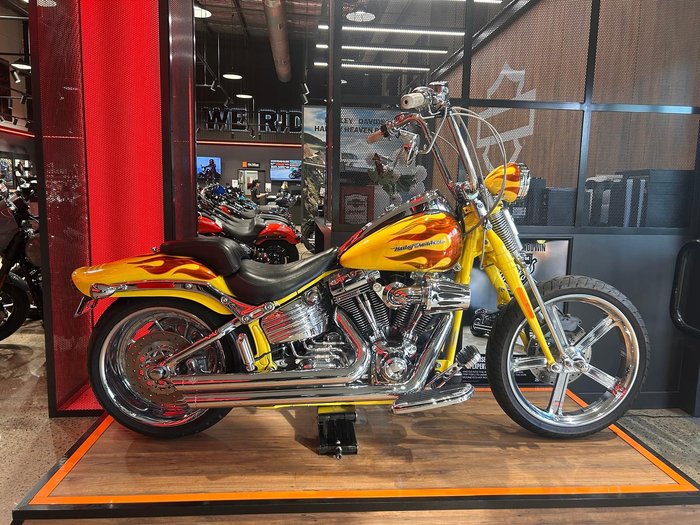 Harley-Davidson CVO Softail Springer (FXSTSSE) CVO