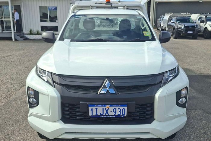 2020 Mitsubishi Triton GLX