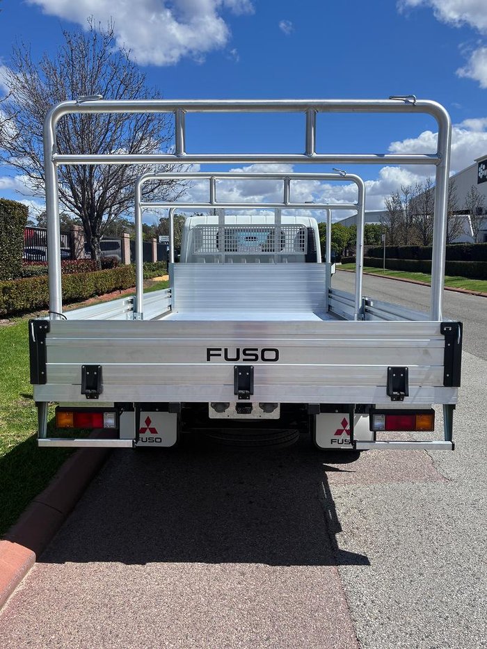2025 Fuso Canter 515