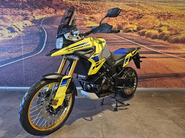 2024 Suzuki V-Strom 1050DE V-Strom Yellow