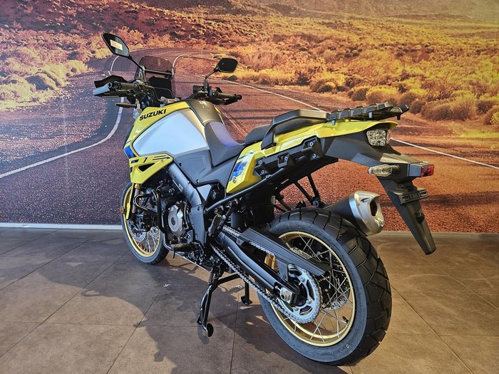 2024 Suzuki V-Strom 1050DE V-Strom Yellow
