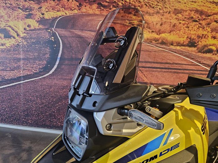 2024 Suzuki V-Strom 1050DE V-Strom Yellow