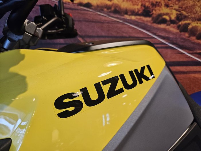2024 Suzuki V-Strom 1050DE V-Strom Yellow