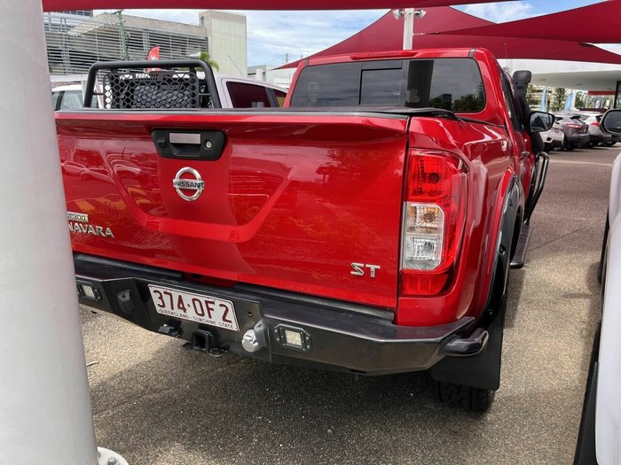 2015 Nissan Navara ST