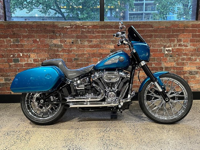 Harley-Davidson Sport Glide 107 (FLSB) Softail