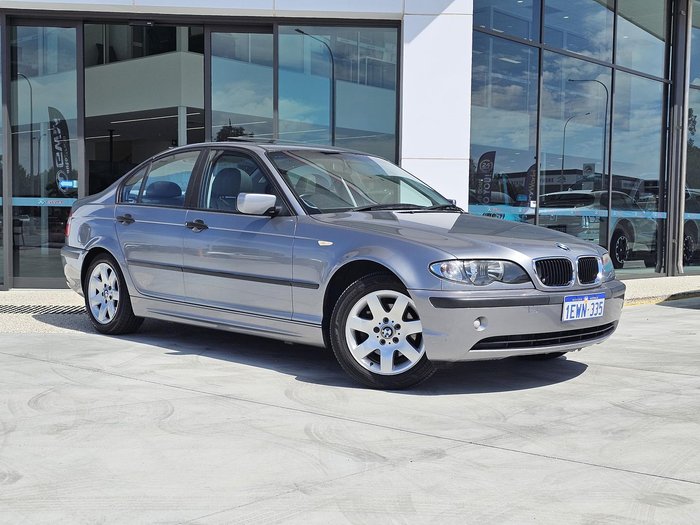 2004 BMW 3 Series