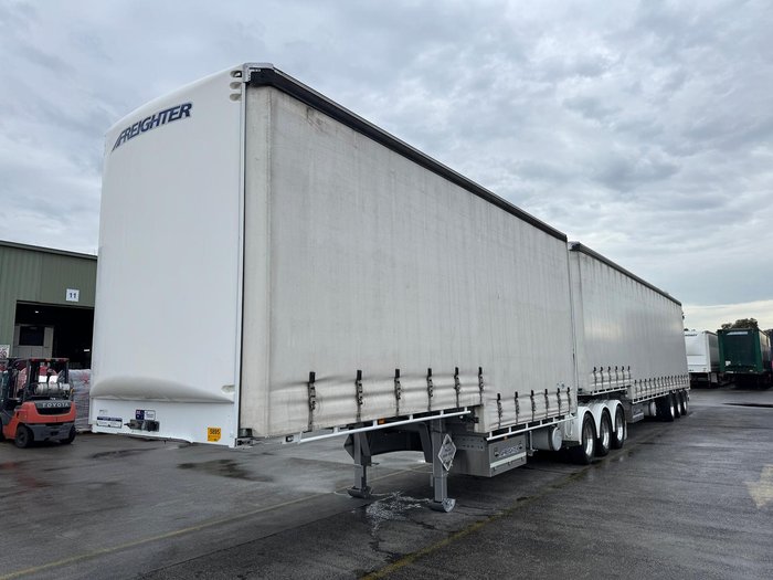 2022 Maxitrans St3