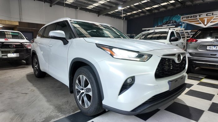 2022 Toyota Kluger