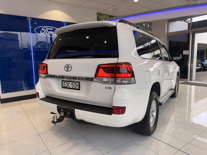 2018 Toyota Landcruiser