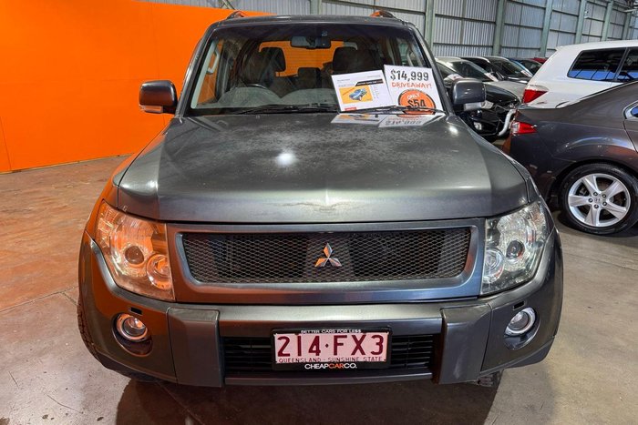 2006 Mitsubishi Pajero R