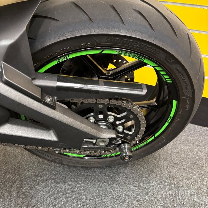 2020 Kawasaki NINJA H2 SX SE Black