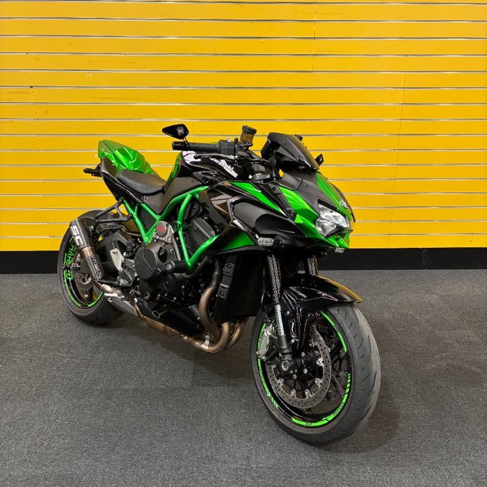 2020 Kawasaki NINJA H2 SX SE Black