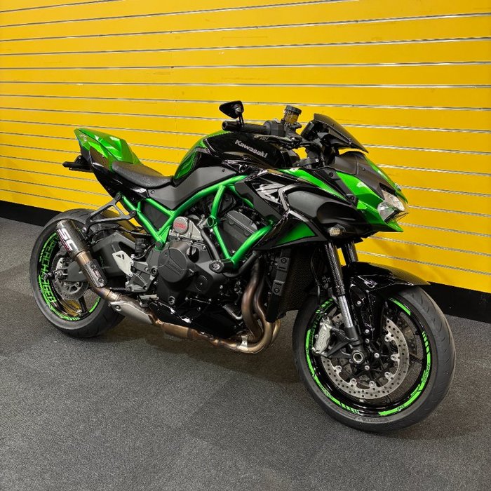 2020 Kawasaki NINJA H2 SX SE Black