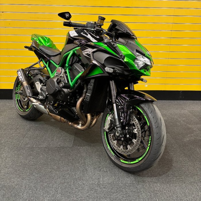 2020 Kawasaki NINJA H2 SX SE Black