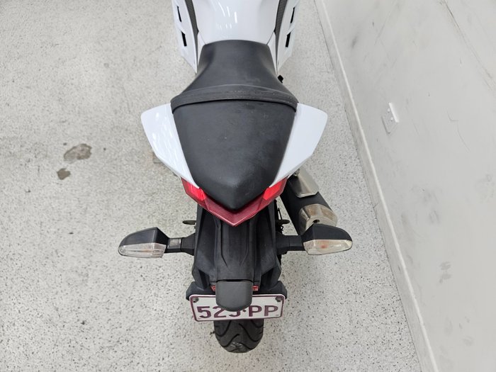 2014 Kawasaki NINJA 300 White