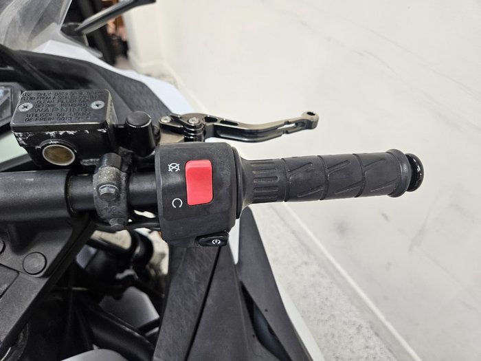 2014 Kawasaki NINJA 300 White