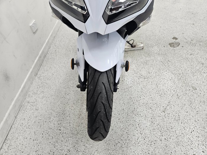 2014 Kawasaki NINJA 300 White