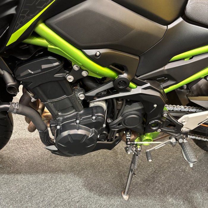 2020 Kawasaki Z900 (ZR900) Black