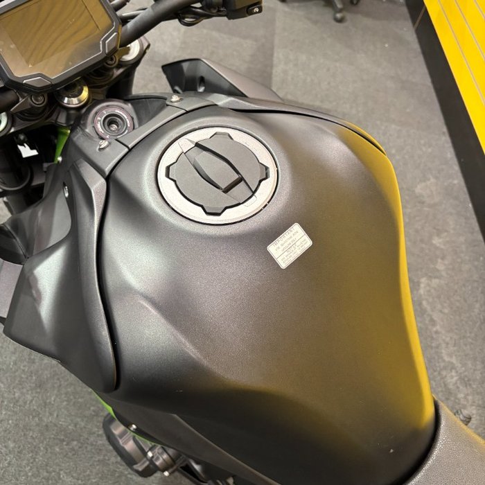 2020 Kawasaki Z900 (ZR900) Black