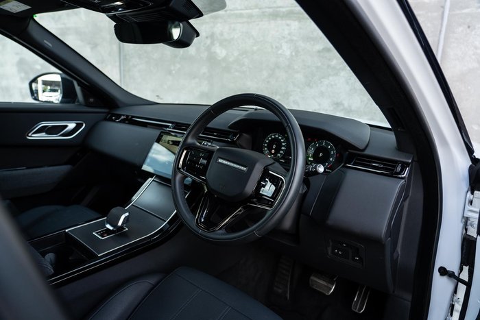 2024 Land Rover Range Rover Velar PHEV P400e Dynamic HSE
