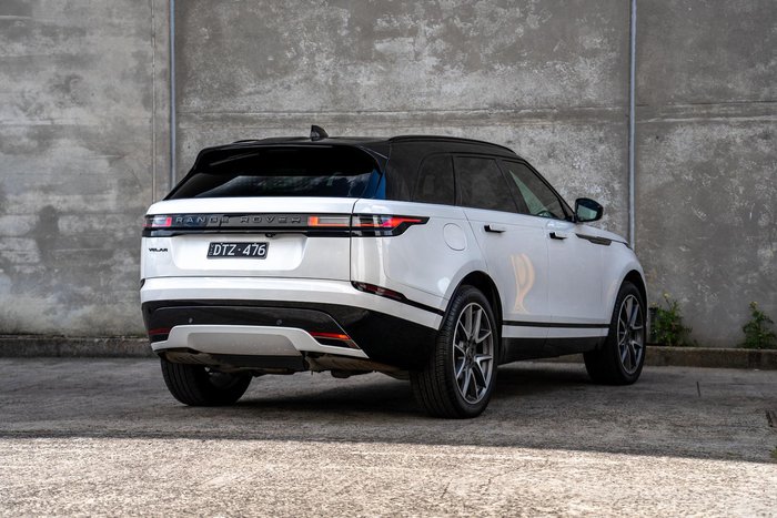 2024 Land Rover Range Rover Velar PHEV P400e Dynamic HSE
