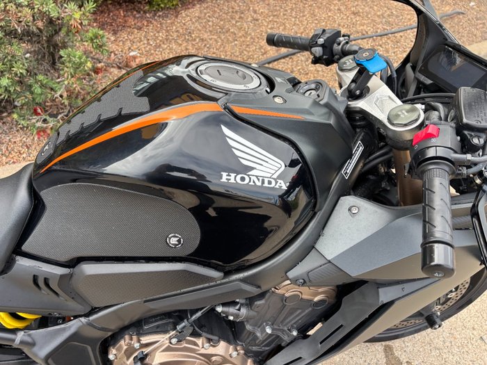 2022 Honda CBR650R Black
