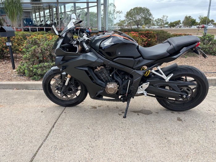 2022 Honda CBR650R Black