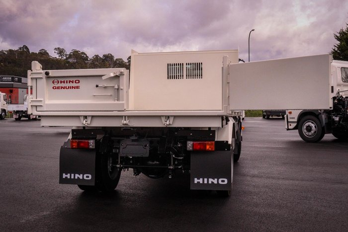 2026 Hino 300 Series 816