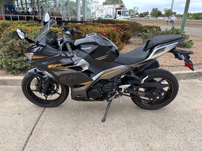 2021 Kawasaki 2021 Kawasaki 400CC Z400 SPORTS grey