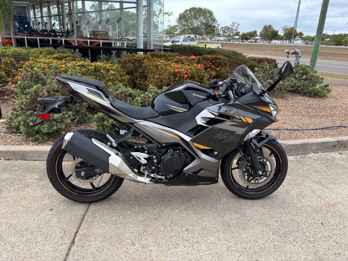 2021 Kawasaki 2021 Kawasaki 400CC Z400 SPORTS grey