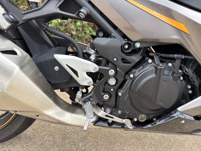 2021 Kawasaki 2021 Kawasaki 400CC Z400 SPORTS grey