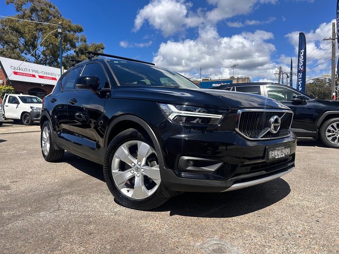 2020 Volvo XC40