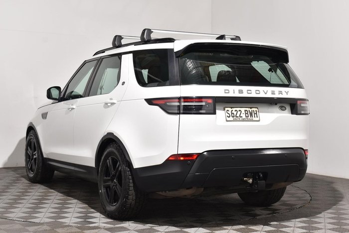 2017 Land Rover Discovery TD6 S