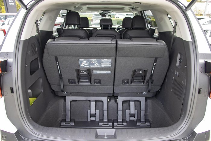 2026 Kia Carnival GT-Line HEV KA4 PE MY27 Snow White Pearl