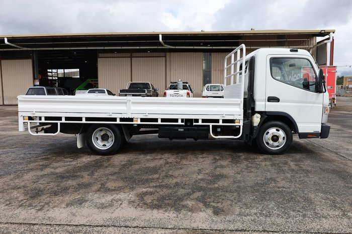 2022 Fuso Canter