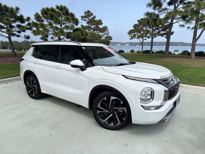 2021 Mitsubishi Outlander Exceed