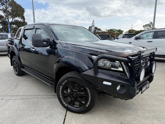 2022 Nissan Navara ST-X