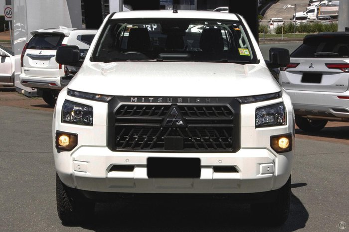 2026 Mitsubishi Triton GLX
