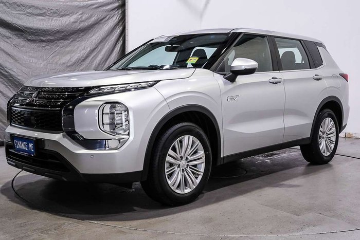 2025 Mitsubishi Outlander PHEV ES