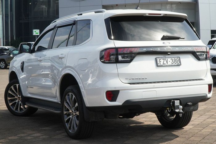 2025 Ford Everest Platinum
