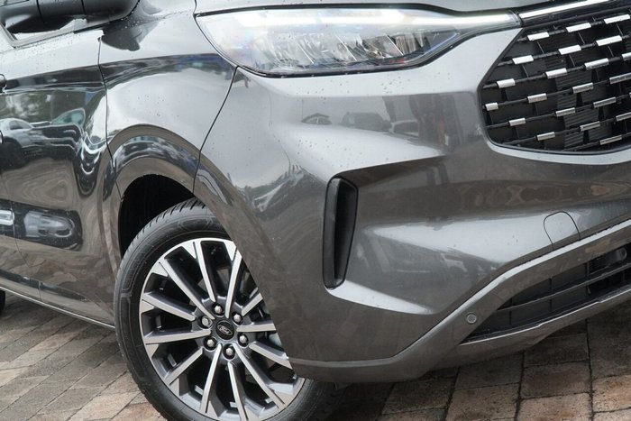 2025 Ford Tourneo Titanium X